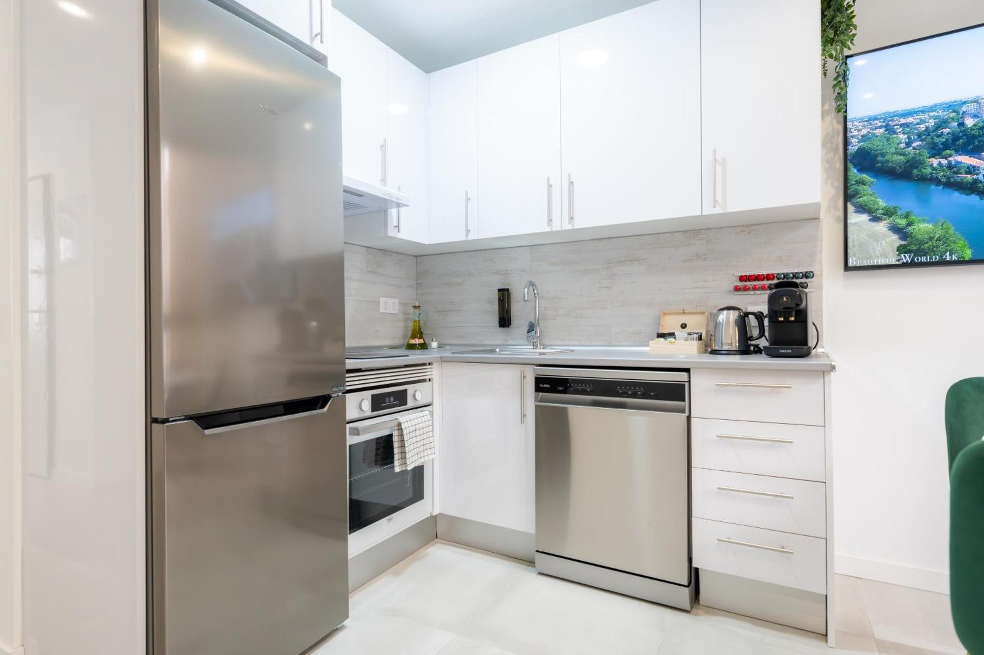مدريد Lemon Apartment & Hotels Bernabeu المظهر الخارجي الصورة